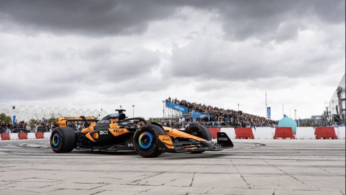 Allwyn x McLaren Racing Live in Athens: Όταν το όνειρο έγινε πραγματικότητα