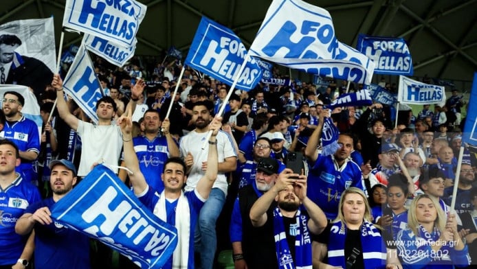Γιατί στον τελικό Κυπέλλου Αυστραλίας τραγουδούσαν όλοι Σφακιανάκη (ΒΙΝΤΕΟ)