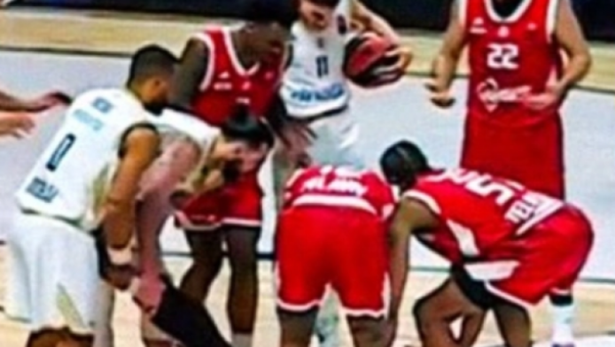 "Πάγωσαν" όλοι με τον σοβαρό τραυματισμό του Σατοράνσκι! 