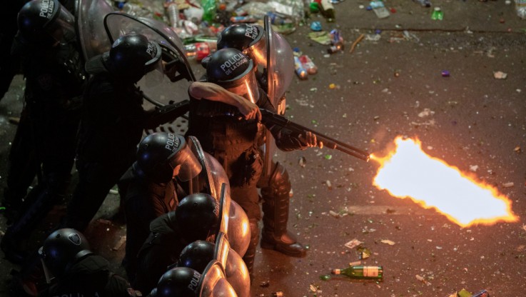 Χαμός στο Μπουένος Άιρες: Συγκρούσεις μεταξύ οπαδών και αστυνομικών με 31 τραυματίες (pics-vid)