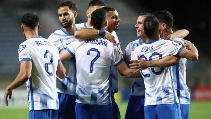 Αναγκαστική αλλαγή για τον Πογέτ, πιέζει η Γαλανόλευκη - Live: Ελλάδα - Λιθουανία 0-0 (ΒΙΝΤΕΟ)