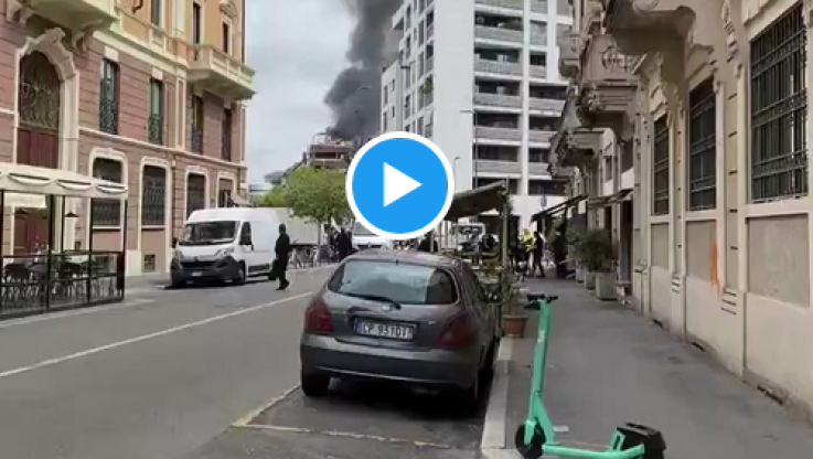 Συναγερμός στην Ευρώπη: Ισχυρή έκρηξη στο Μιλάνο - Αυτοκίνητα τυλίχθηκαν στις φλόγες (ΒΙΝΤΕΟ)