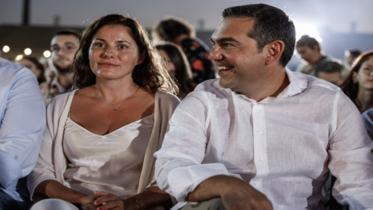 Το love story Αλέξη Τσίπρα - Μπέτυς Μπαζιάνα: H γνωριμία, το σύμφωνο συμβίωσης και τα δύο παιδιά 