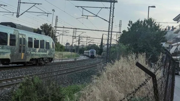 Συναγερμός στη Λάρισα - Τρένα κινούνταν στην ίδια γραμμή (ΦΩΤΟ)