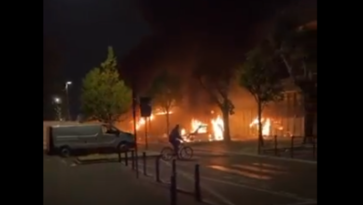 Χαμός στη Γαλλία - Ο Μακρόν έβγαλε τεθωρακισμένα στους δρόμους (ΒΙΝΤΕΟ)