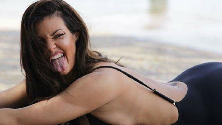 Η Μαρία Κορινθίου σε πόζα… σέξι γοργόνας "τρελαίνει" το Instagram - Τι κορμάρα! (ΦΩΤΟ)