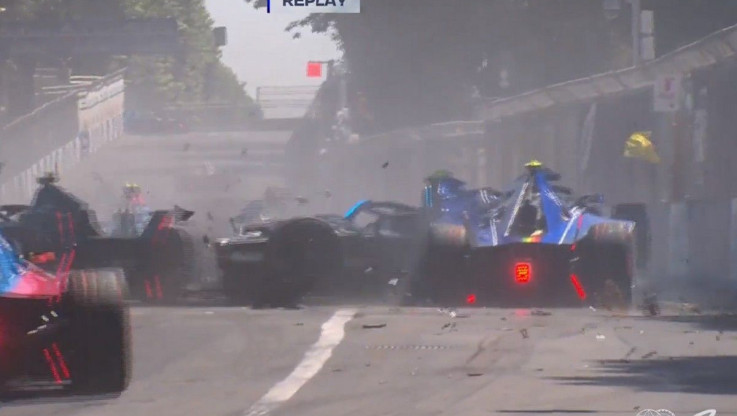 Τρομακτικό ατύχημα σε αγώνα της Formula E στη Ρώμη! (ΒΙΝΤΕΟ)