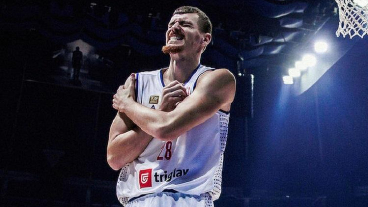 Συγκλονίζει ο Σίμανιτς μετά την περιπέτεια με την υγεία του - "Ελπίζω να παίξω ξανά μπάσκετ"