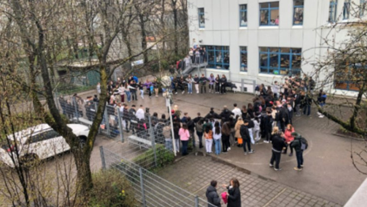 Κίνδυνος να χαθεί ελληνικό σχολικό συγκρότημα στο Μόναχο