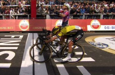 Kλέφτης μπήκε σε αγώνα ποδηλασίας για αποφυγή σύλληψης και πήγε να νικήσει