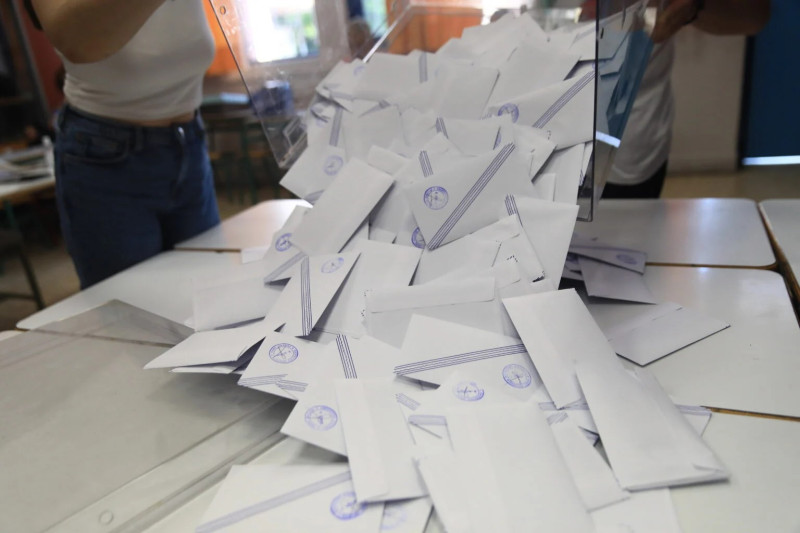 Κλείδωσε η Κυριακή των εκλογών: Ο μεγάλος φόβος Μητσοτάκη, μοιράζει χρήμα!