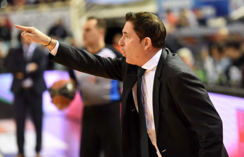 Αποθέωσε Ολυμπιακό ο Πασκουάλ: "Ατελείωτο το ρόστερ του"