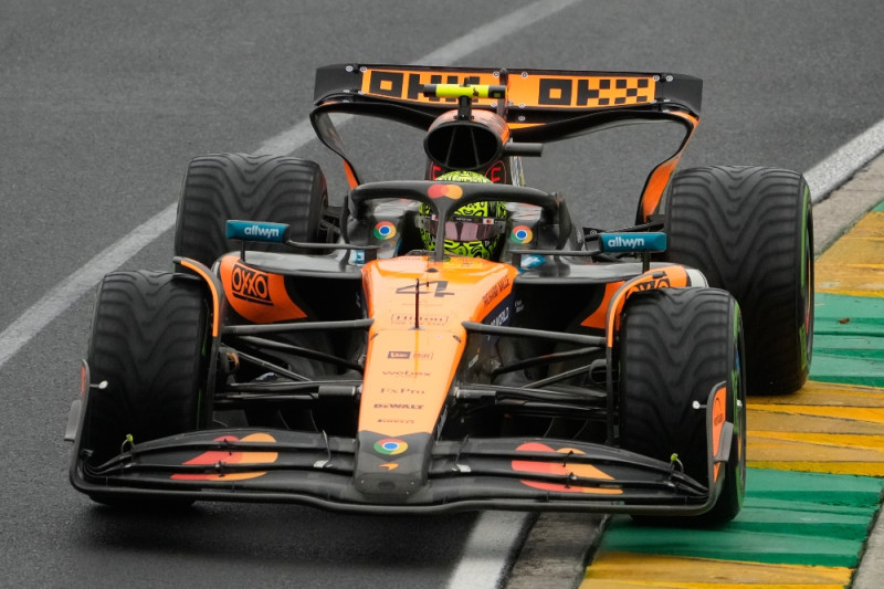 Αγκαλιά με τον τίτλο ο Νόρις - Επικό βάθρο για Φερστάπεν στην Βραζιλία