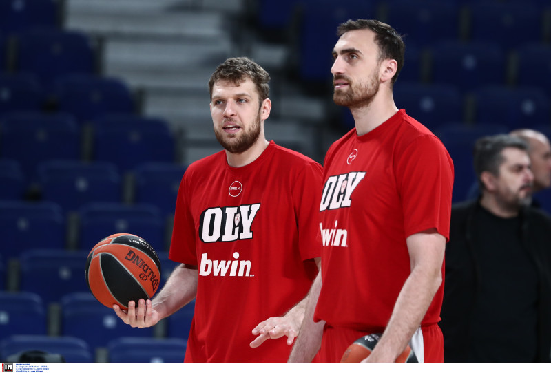 Μιλουτίνοφ για Game 4: "Πρέπει να είμαστε πιο συγκεντρωμένοι"