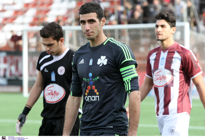 Ο Αντώνης Πετρόπουλος με τη φανέλα του Παναθηναϊκού