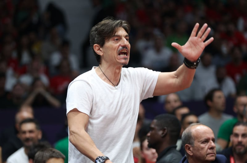 Καμπανάκι Γιαννακόπουλου για το κλίμα στον ΠΑΟ και το μήνυμα στους παίκτες!