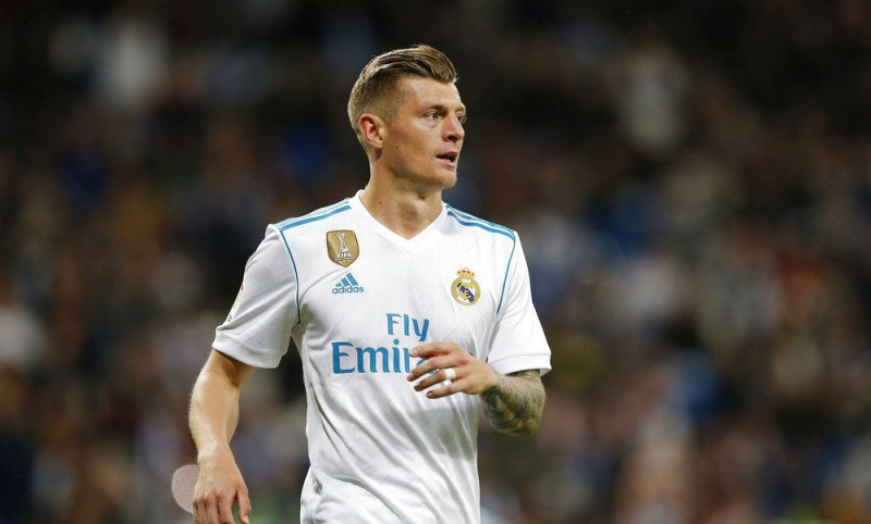 O Tόνι Κρόος