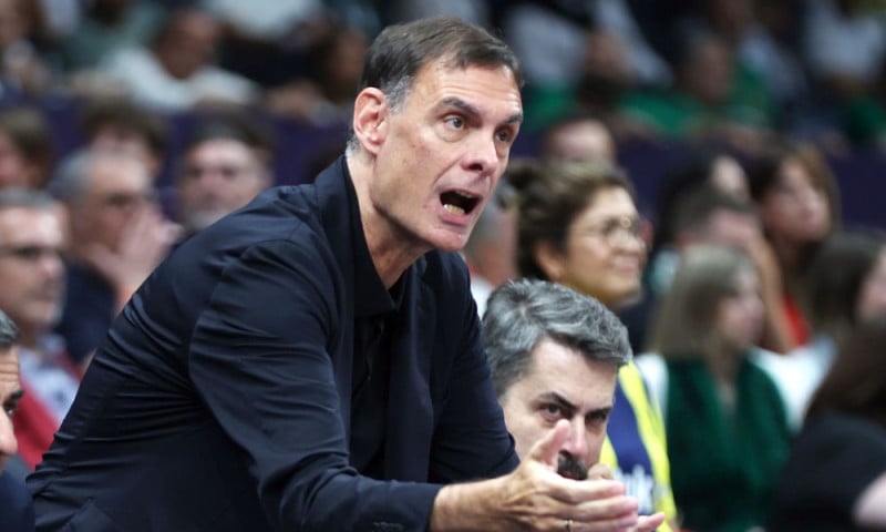 O Γιώργος Μπαρτζώκας