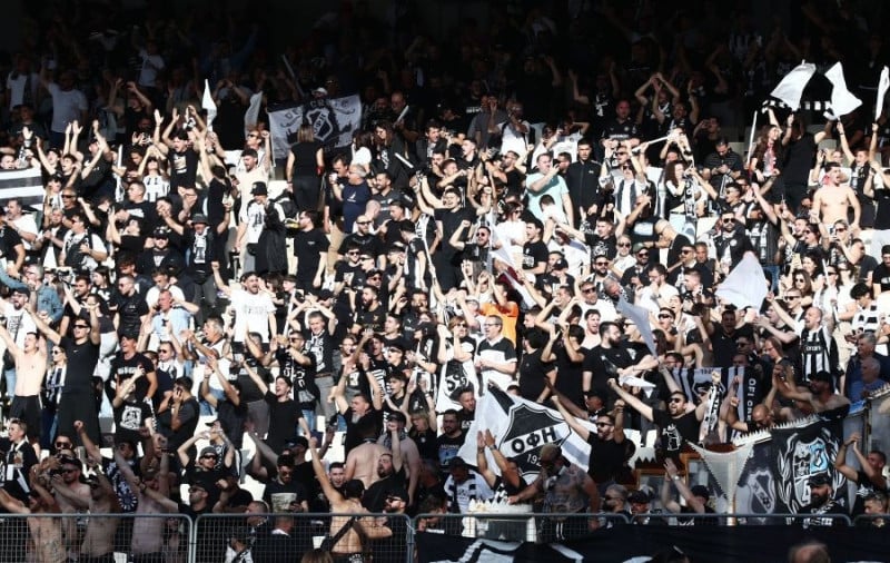 Επιτέλους τελικός! Φανταστική ατμόσφαιρα από κόσμο Ολυμπιακού - ΟΦΗ (ΦΩΤΟ)