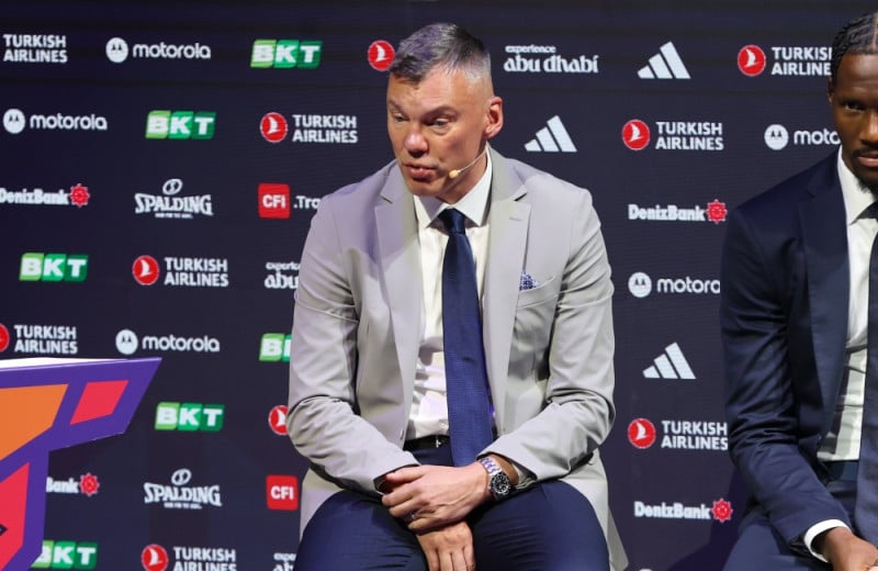 Διαμαντίδης: "Θα ήθελα τελικό Ολυμπιακού-ΠΑΟ - Αγαπώ τον Σάρας, αλλά..."
