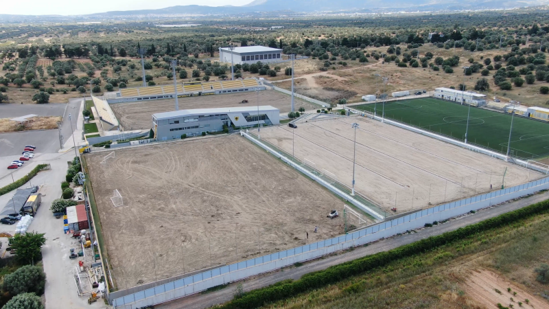 Εργοτάξιο τα Σπάτα! Ξηλώθηκαν τα γήπεδα – Νέα υποδομή και χλοοτάπητας (VID)