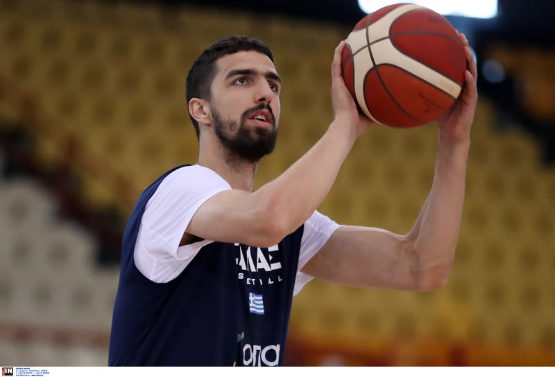 Τον… έκοψε ο Αταμάν, τον θέλει ο Μπαρτζώκας στον Ολυμπιακό - 42,6% τρίποντο
