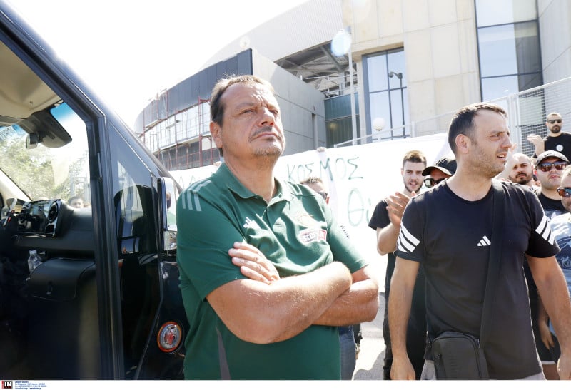 Με κόσμο στον Αθλητικό Δικαστή ο ΠΑΟ: Όλο το σύστημα θέλει να σας τσακίσει!