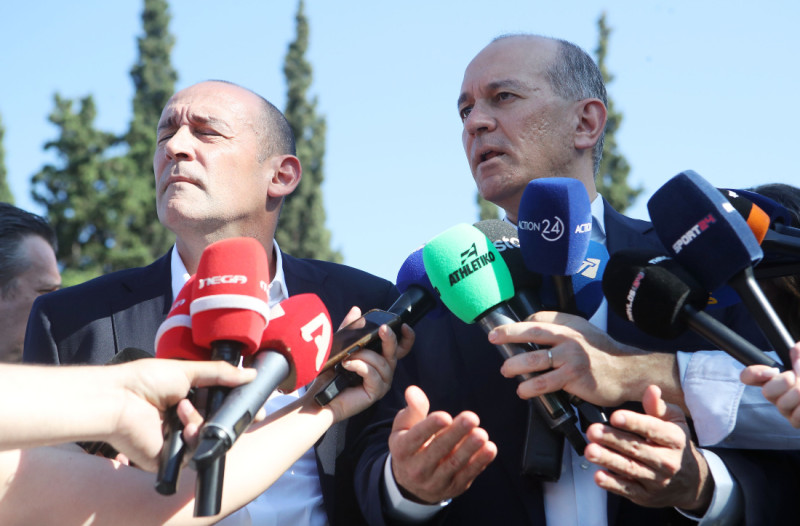 Ξαφνική συνέντευξη Τύπου Αγγελόπουλων στον Ολυμπιακό - Πότε θα γίνει!