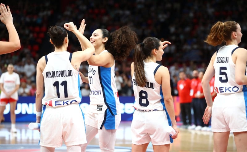 Έχασε τη μάχη και την πρόκριση από την Τουρκία η συγκινητική Εθνική (Vid)