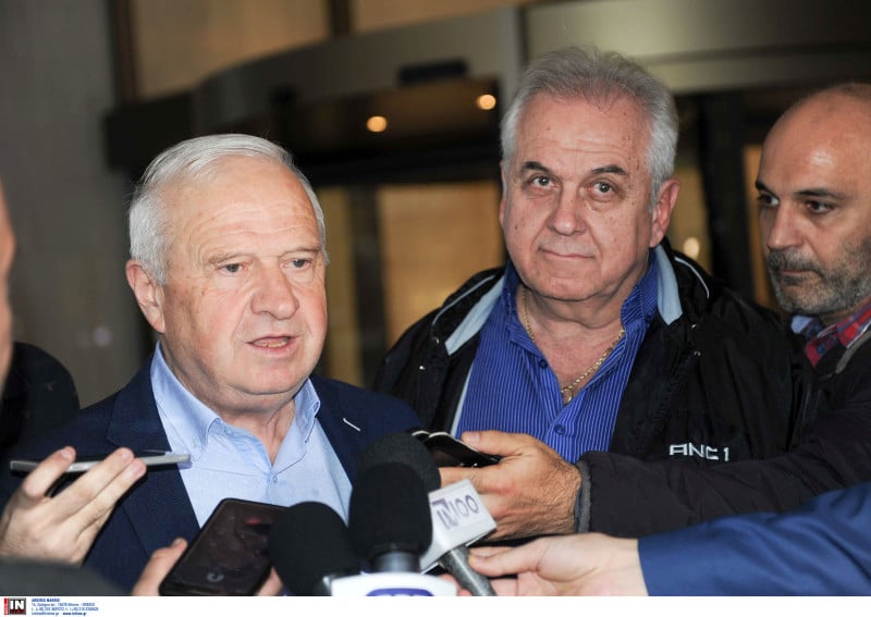 Πάμε για ανατροπή στον ΠΑΟΚ; Πιέσεις για ανάκληση παραίτησης Κατσαρή
