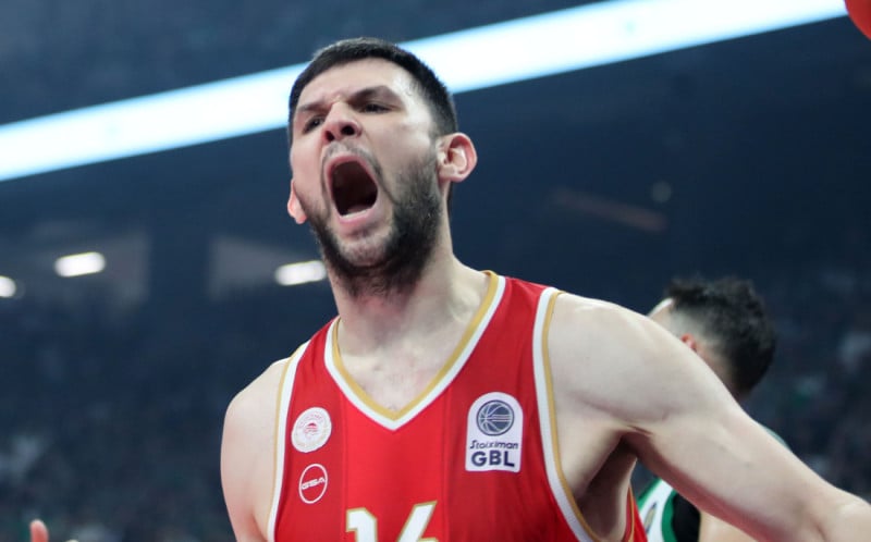 Συνεχίζει στον Ολυμπιακό ο Παπανικολάου, δεν τα βρήκαν για νέο συμβόλαιο!