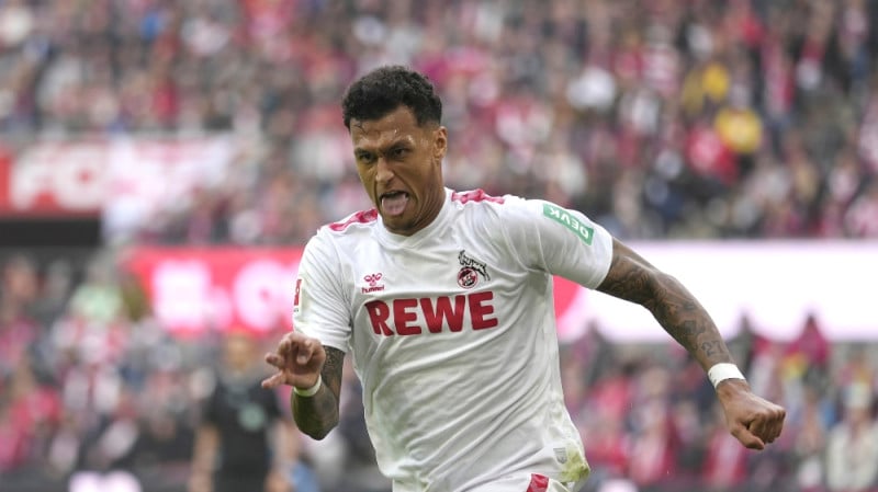 Φορ-θηρίο των 134 γκολ και 17 εκατ για ΠΑΟ και ΠΑΟΚ! Θέλει Ελλάδα η σύζυγος