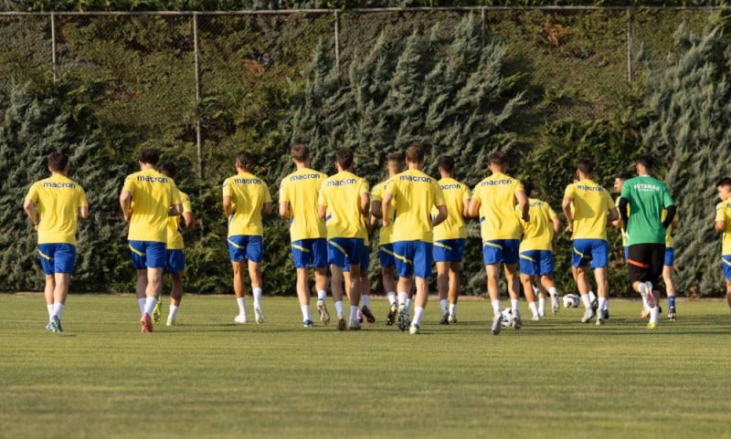 Οι παίκτες του Αστέρα Τρίπολης Β