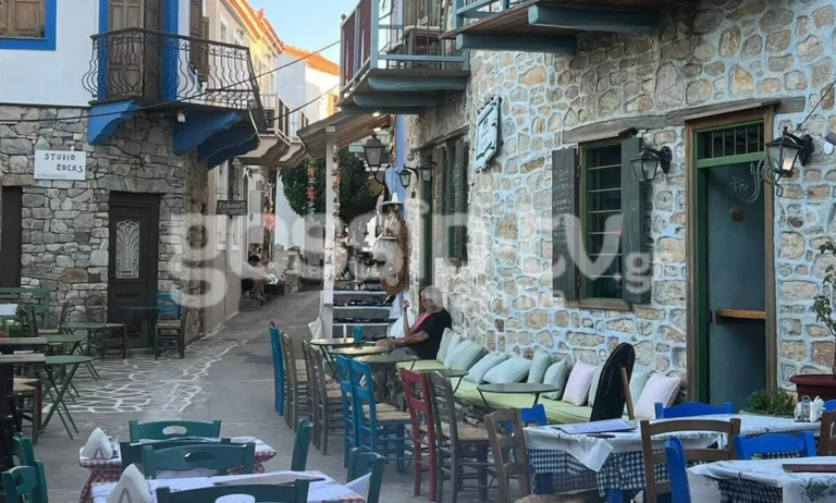 Δύσκολες ώρες για Στάθη Παναγιωτόπουλο - Η τελευταία ΦΩΤΟ πριν εξαφανιστεί!