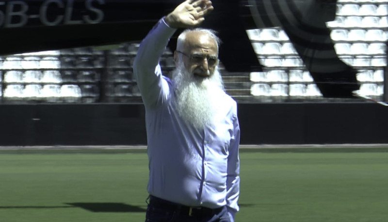Ο Ιβάν Σαββίδης στην Τούμπα μετά από 5 χρόνια