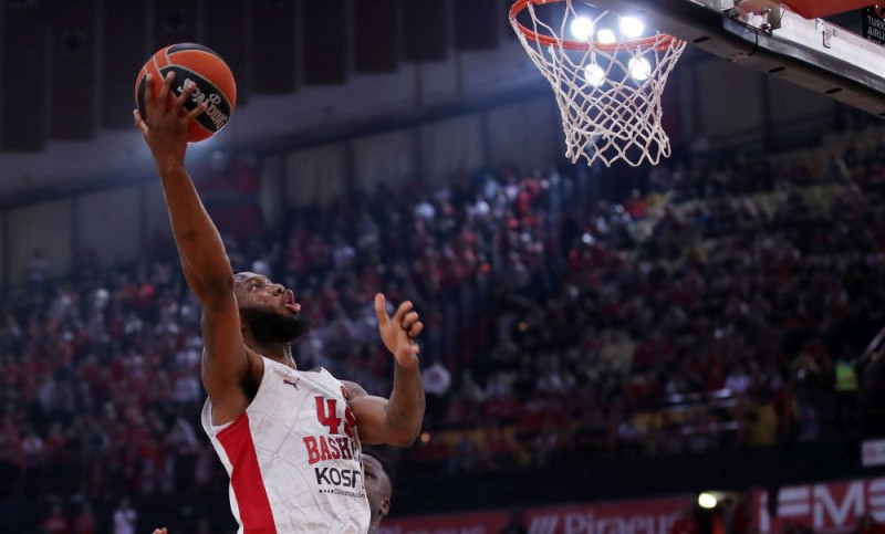 Ντόντα Χολ: «Θέλουμε να πάμε στο Final Four και να φέρουμε το τρόπαιο»