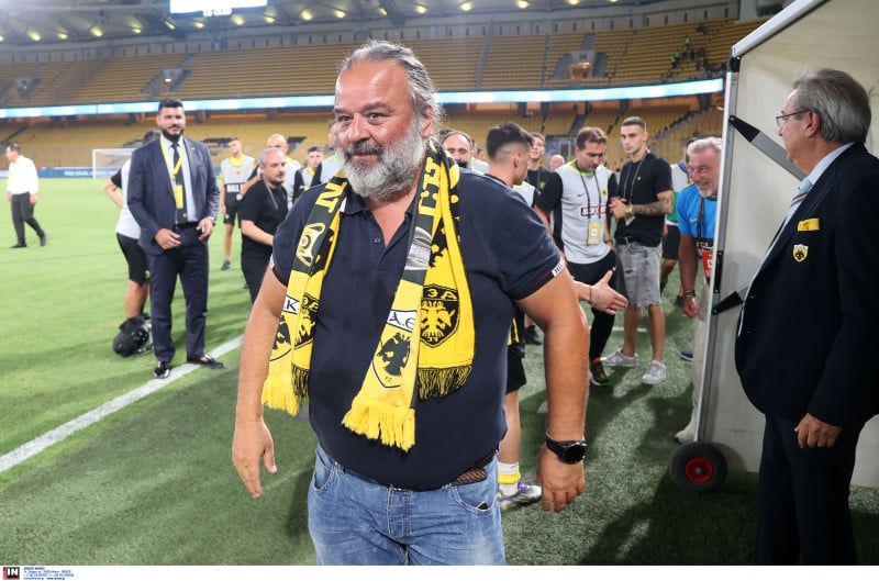 Τρελάθηκε ο Ηλιόπουλος με την πρόκριση! Τι έκανε με τη λήξη του ματς (ΦΩΤΟ)
