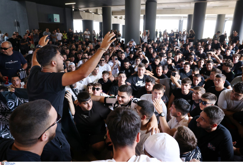 "Πανζουρλισμος" στην υποδοχή του σαστισμένου Ζαφείρη! Αποθέωση Σαββίδη (VD)