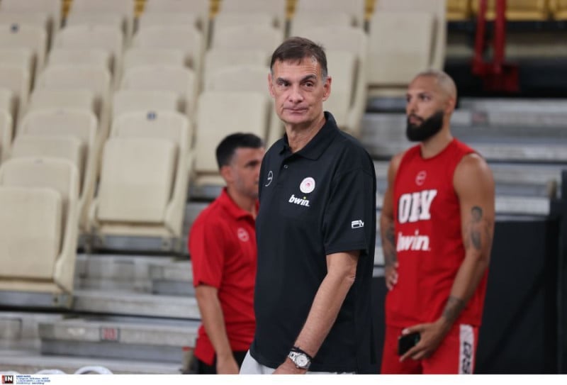 Με σέντερ... έκπληξη στην πρώτη ο Ολυμπιακός (ΦΩΤΟ)