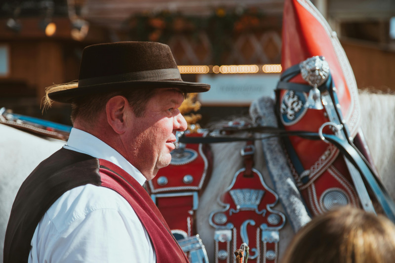 Να ρέει η μπύρα! Το Oktoberfest 2025 ανοίγει τις πύλες του