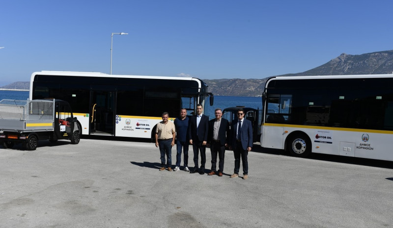Motor Oil: Δωρεά 2 ηλεκτρικών λεωφορείων και 3 ηλεκτρικών οχημάτων