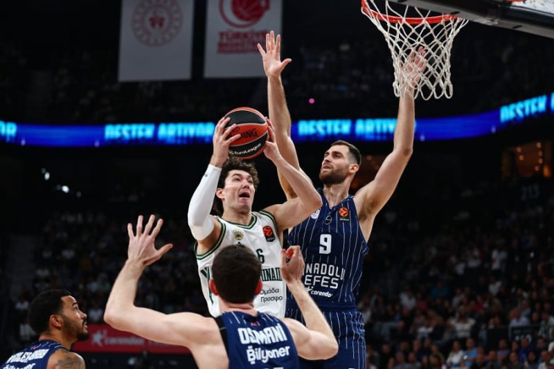 Αδειάζουν Euroleague Φενέρ, Εφές: "Δεν συναινέσαμε σε επιστροφή στο Ισραήλ"