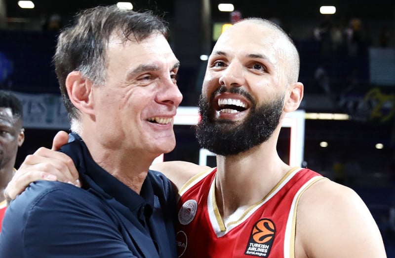 Αυτόν δεν υπολογίζει ο Μπαρτζώκας κόντρα στη Ντουμπάι - Ερωτηματικό με ΠΑΟ