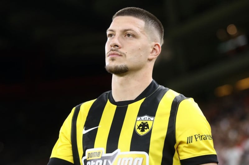 Χειρουργήθηκε ο Ελίασον - Τόσο καιρό εκτός - Χαμόγελα με Γιόβιτς