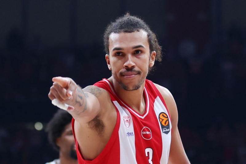 Απρόοπτο στον Ολυμπιακό - Ποιός έμεινε εκτός (ΒΙΝΤΕΟ)