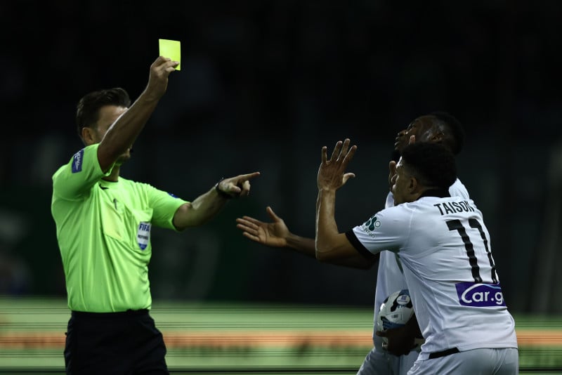 Δυσαρέσκεια ΠΑΟΚ για διαιτησία! Γι’αυτές τις φάσεις φωνάζει