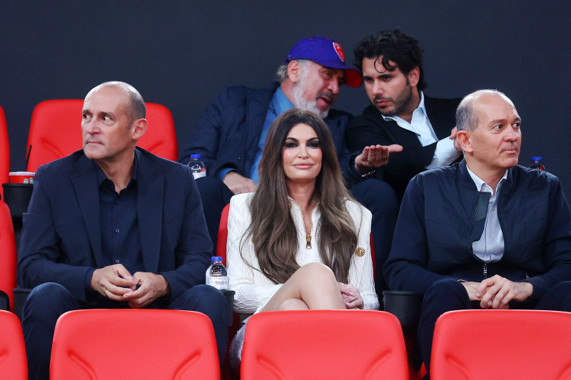 Στο ΣΕΦ μαζί με τους Αγγελόπουλους η Κίμπερλι Γκίλφοϊλ! (ΒΙΝΤΕΟ)