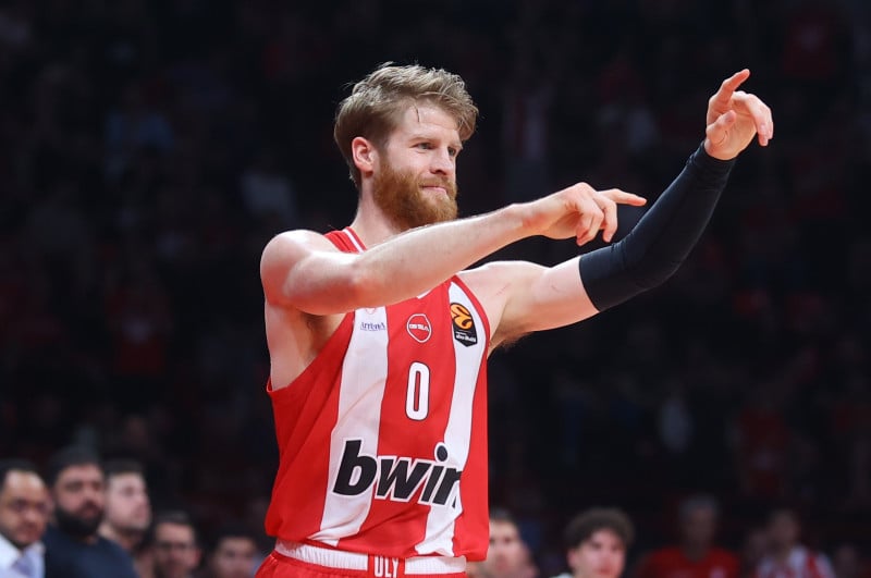 Αποκάλυψη: Έκανε… όργια στο ΣΕΦ, τον θέλει ΤΩΡΑ με μεταγραφή ο Ολυμπιακός!