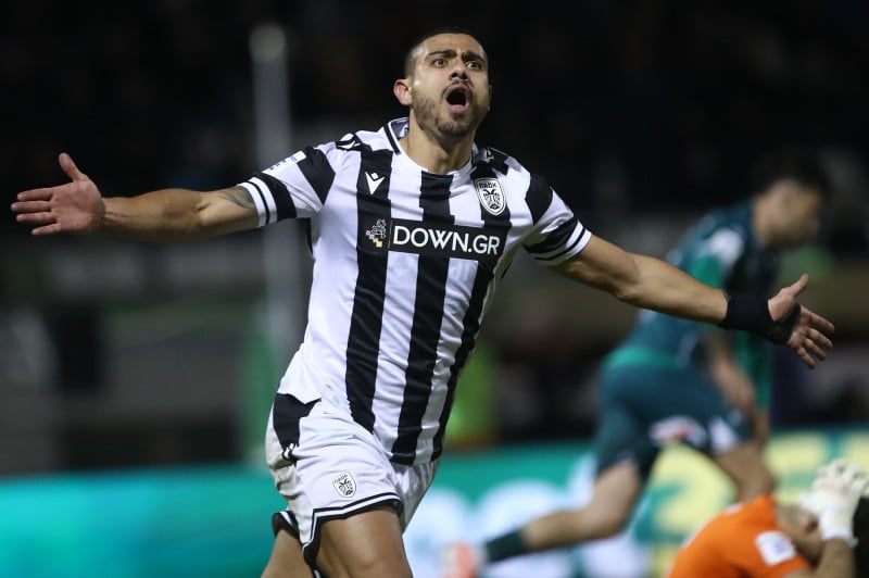 "Μάγειρας" Νίκολιτς... υπνωτισμένος Μπενίτεθ! Ξεκάθαρο φαβορί για τον τίτλο