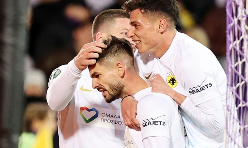 Ναι ρε ΑΕΚ! Μεγάλο ιστορικό διπλό στη Φλωρεντία - Καθάρισε ο Γκατσίνοβιτς 